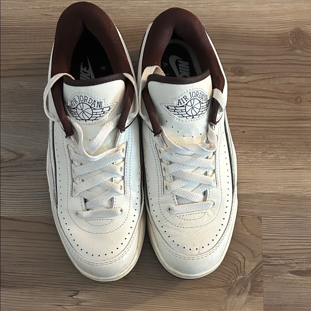 Jordan Cream and Brown Men's Sneakers